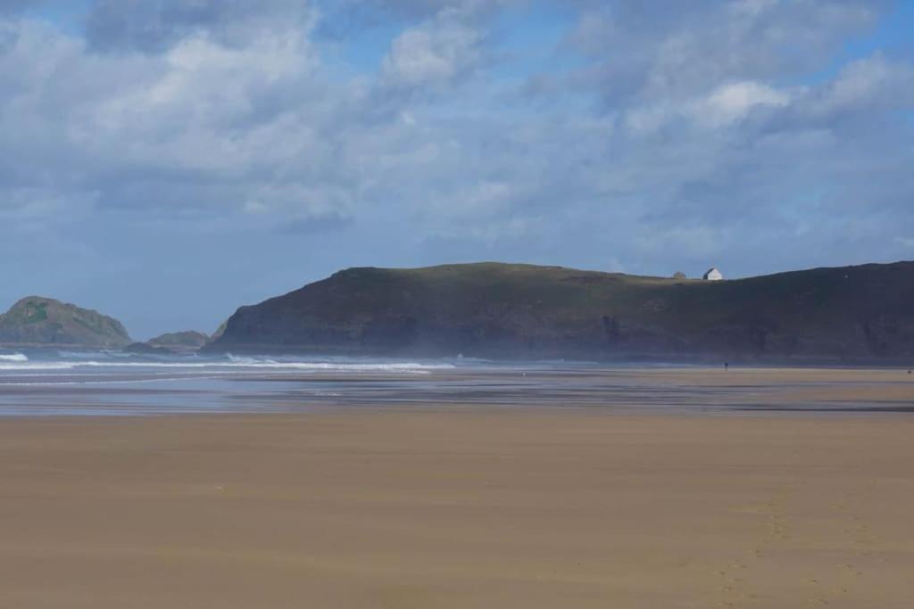 Mellow Cottage Just A Short Walk To The Beach Perranporth Bagian luar foto